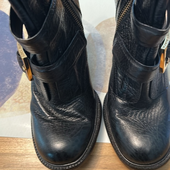 Tory Burch Black Leather Wedge Bootie Motto Boot - Picture 4 of 6